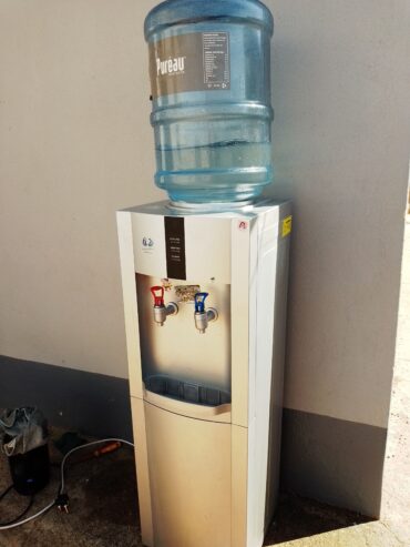 Water cooler Despenser