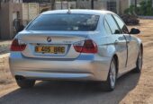 BMW 323i