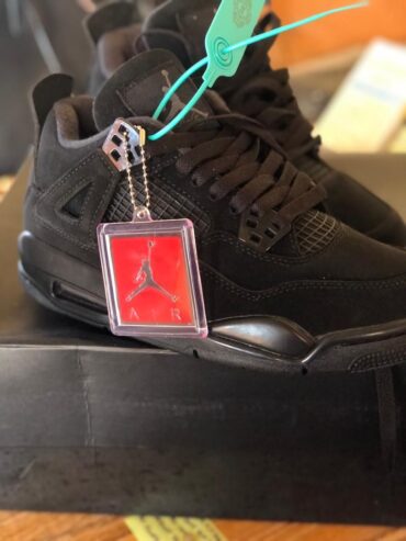 Jordan retro 4