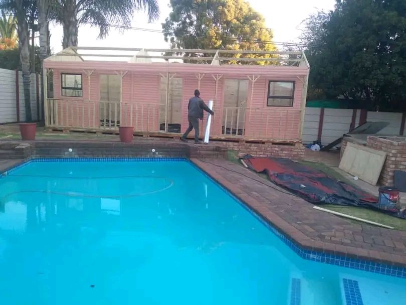 We selling wooden house’s and log cabins in all sizes and quality