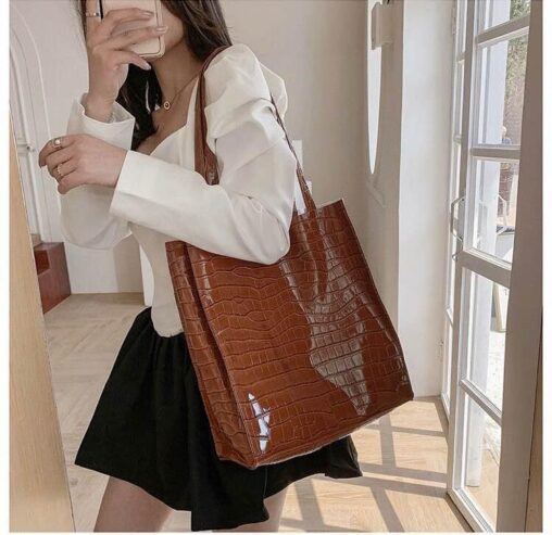 WOMEN BAG