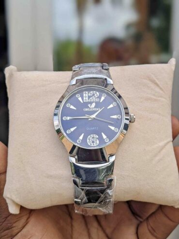 men watch