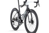 2024 BMC Teammachine R 01 LTD Road Bike (M3BIKESHOP)